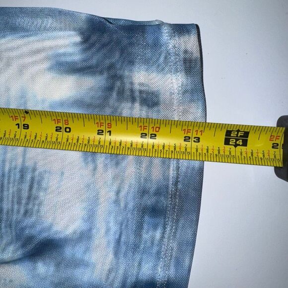 Noisy May Blue Cloud Mesh Mock Neck Top | Large - Picture 10 of 10